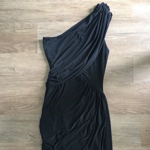 One-shoulder LBD (stretchy & ruched detailing)
